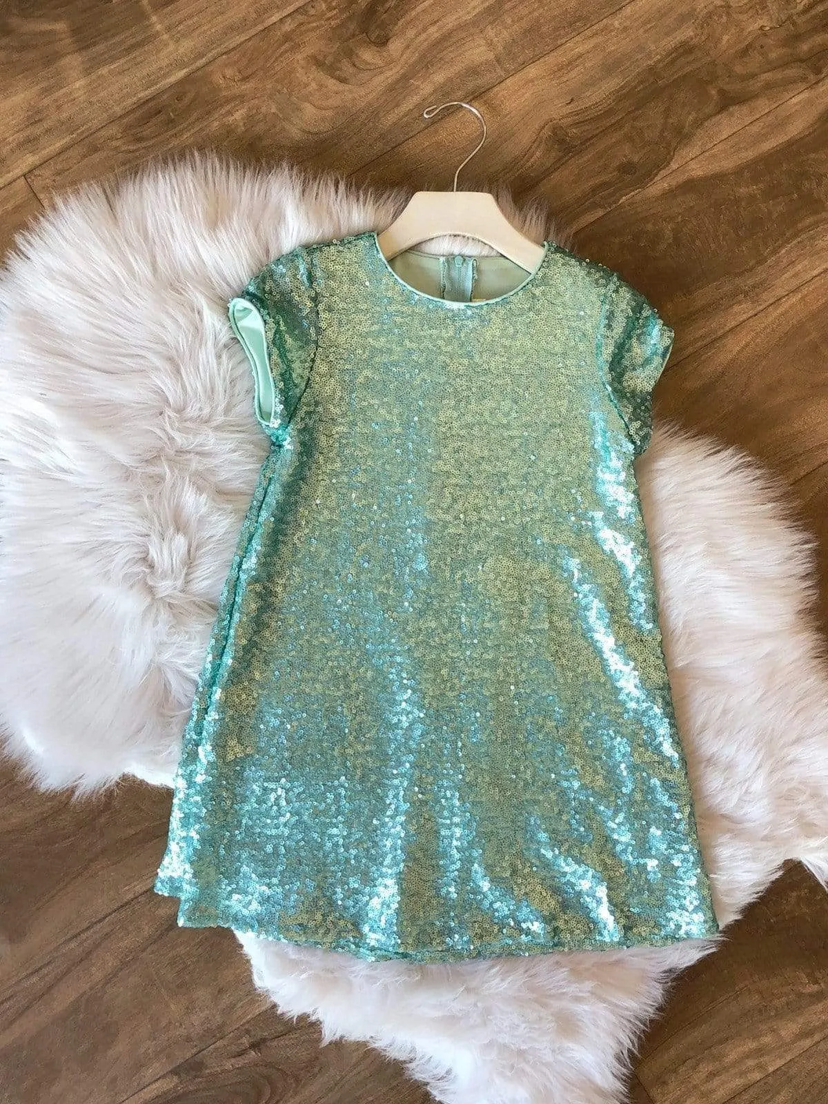 Glamorous Sequin Shift Dress Gold