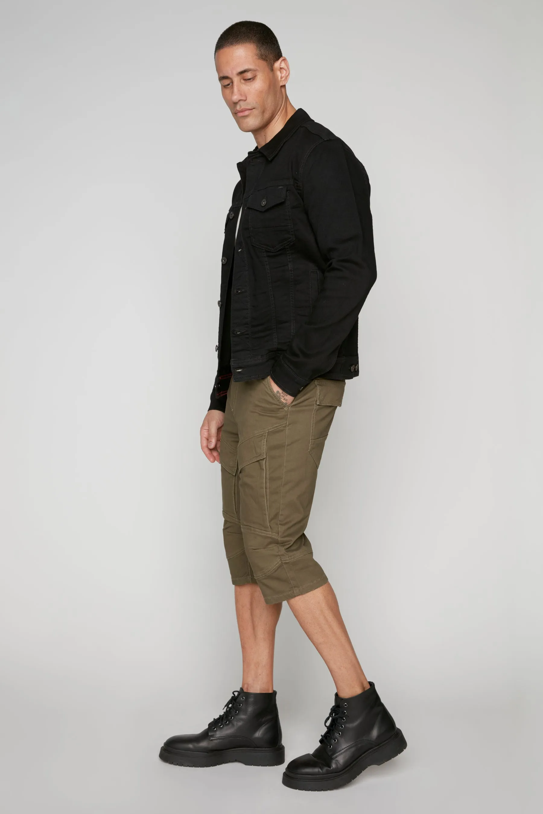 Men's 5-Pocket Cargo Capri Shorts - Olive