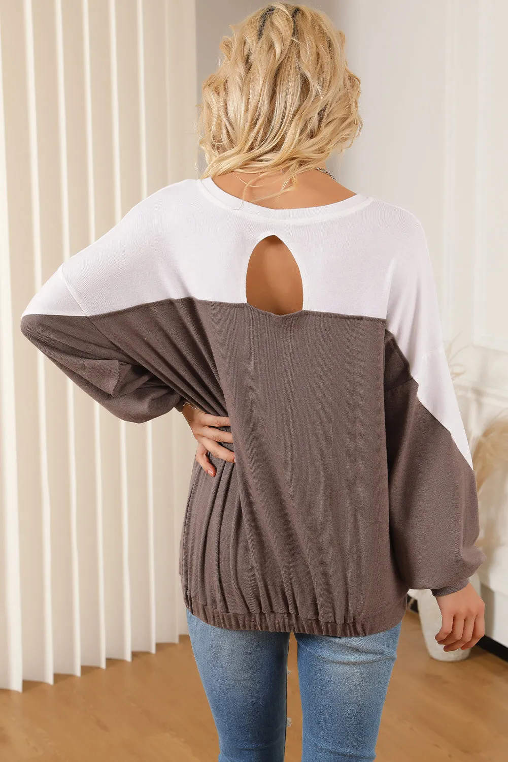 Women's Cozy Lantern Sleeve Sweatshirt